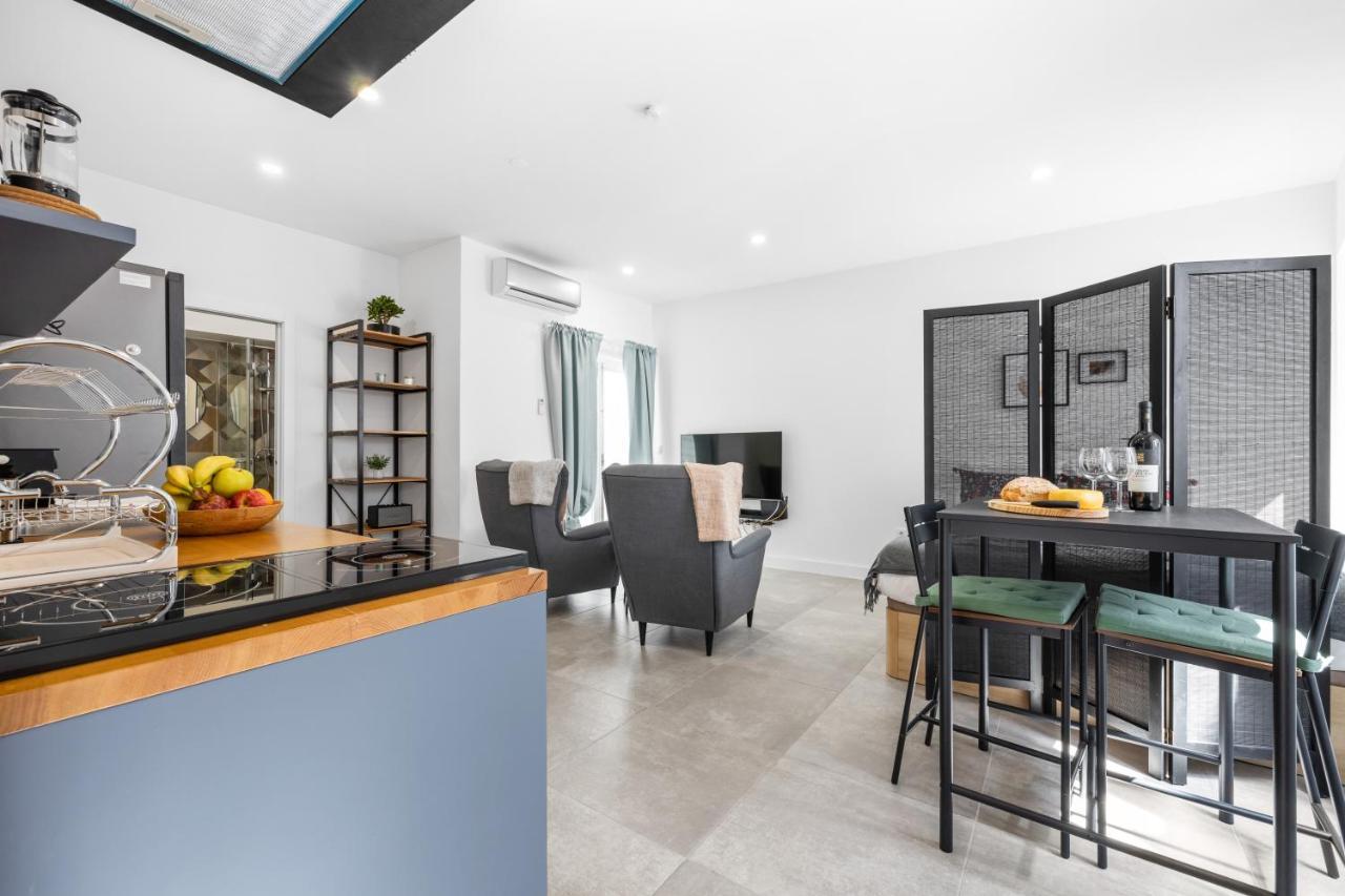 Casa Tamar Apartment ลากอส ภายนอก รูปภาพ